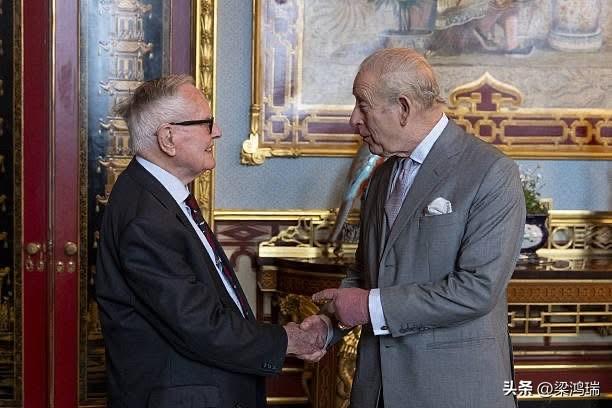 英国王室一日记事：2026年3月11日，英国国王查理三世在白金汉宫的中国会客厅接