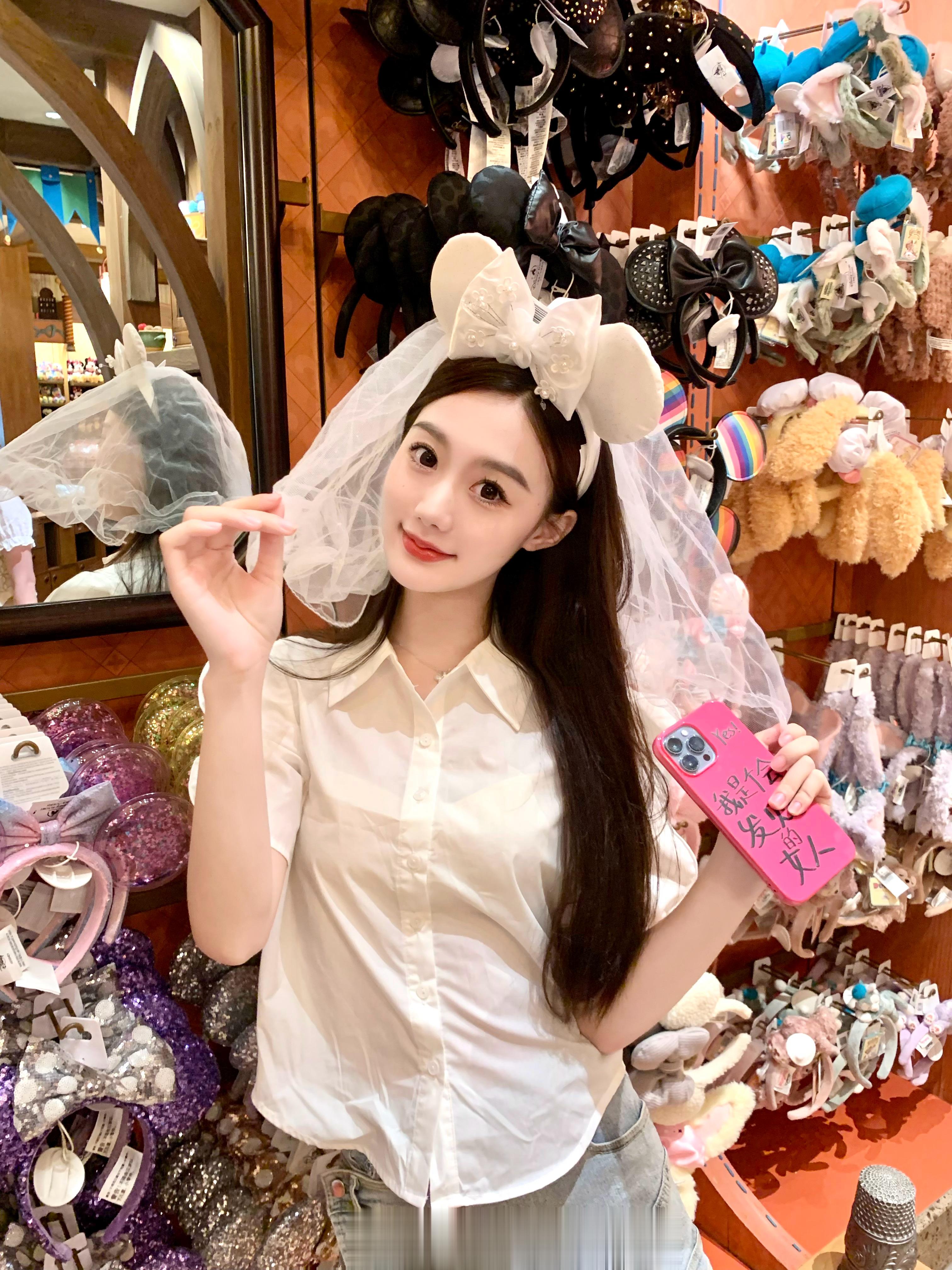 🎀𝑫𝒊𝒔𝒏𝒆𝒚 𝒅𝒂𝒚💒🎠🫧 ​​​