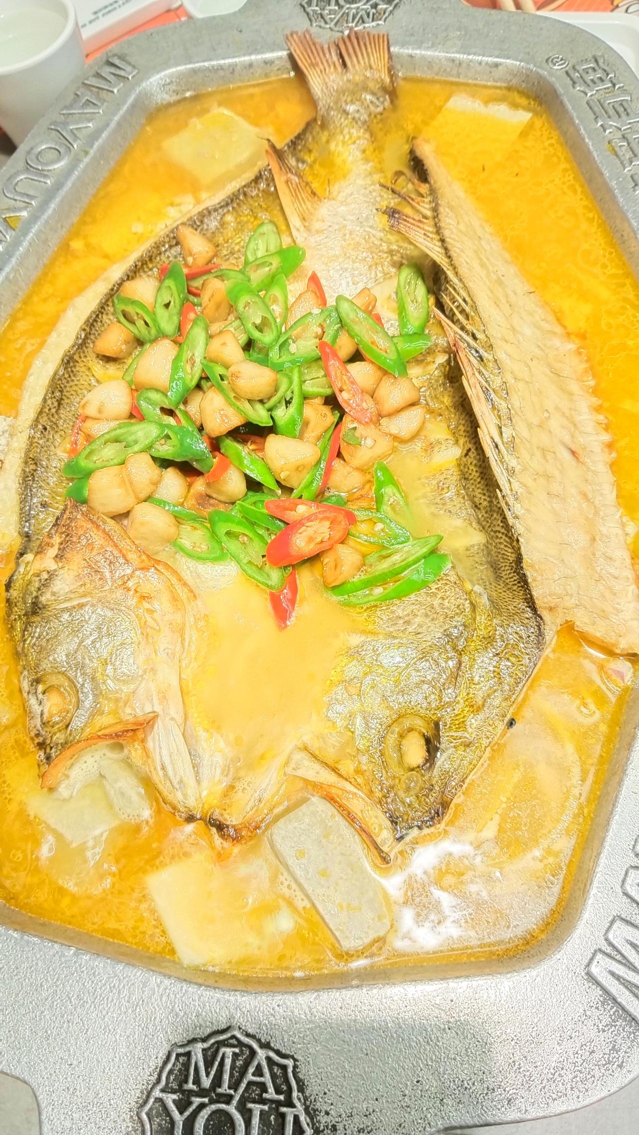 今日美食打卡临夏美食河州烤鱼