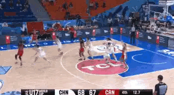 今天凌晨结束的一场U17女篮世界杯淘汰赛，中国U17女篮先是打进准绝杀上篮，但被