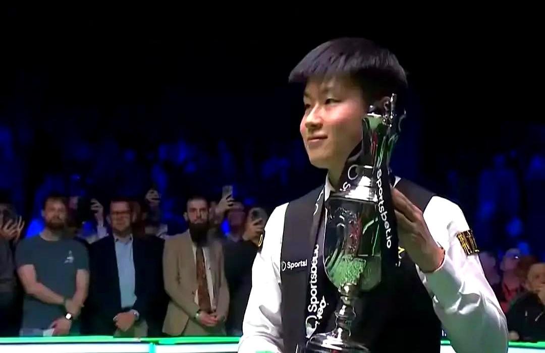 很多人第一反应就是赵心童太准了！

这可不止是准。他决赛胜率100%，七进七冠，