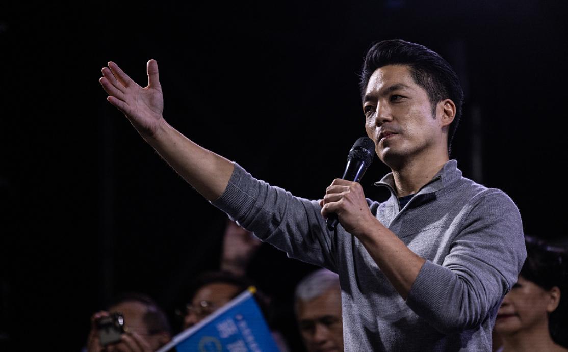 蒋万安反问民进党！6月6日，来自上海动物园的一对小熊猫顺利抵达台北市立动物园，台