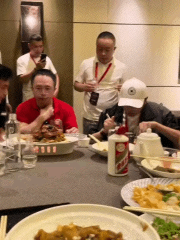 不在一个圈层，不要硬往里面挤