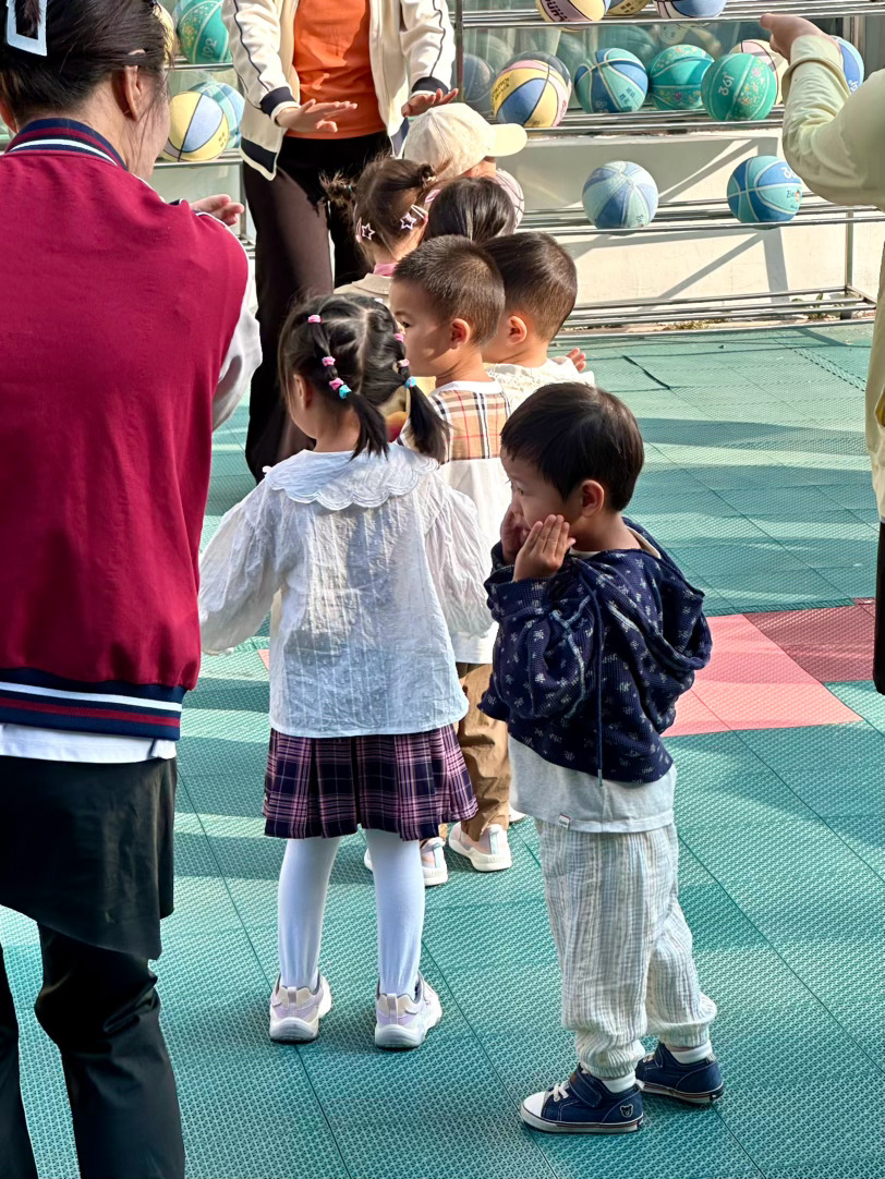 按时上学🎒 ​​​