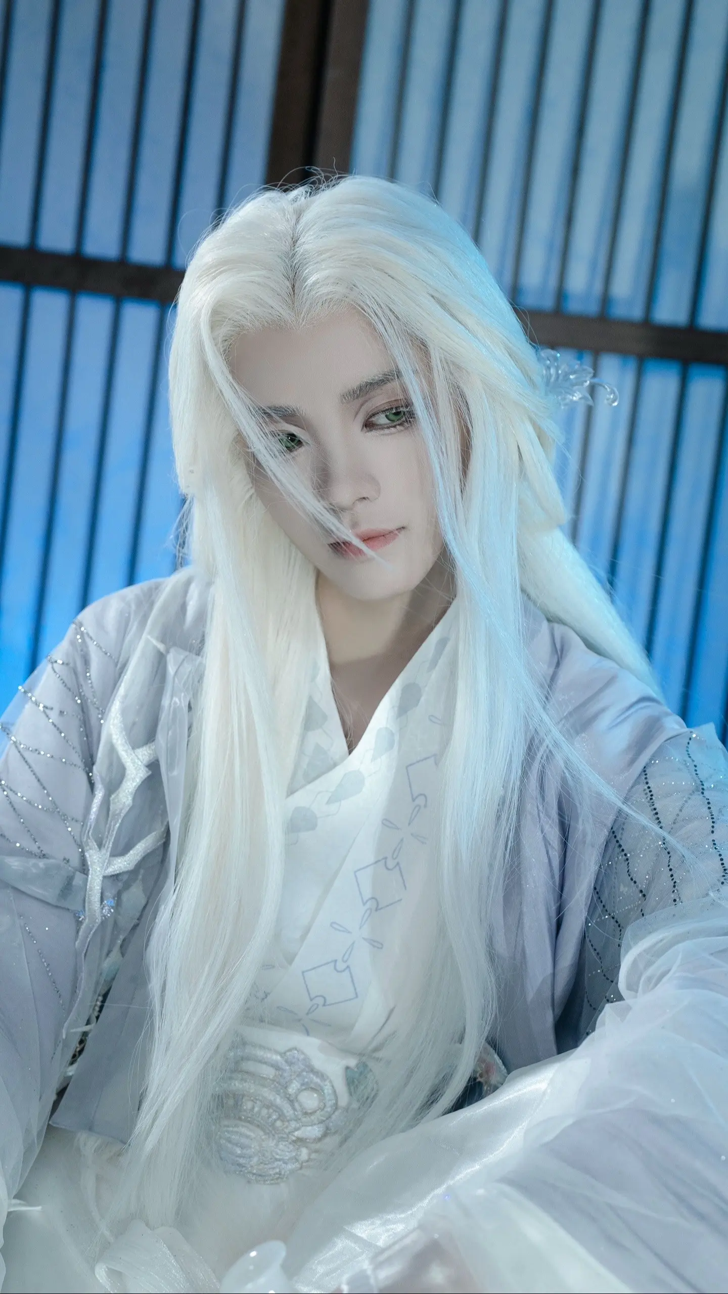 吾将守候你，春春秋秋，穷宇尽宙