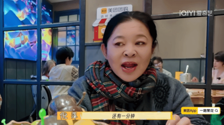 老辈子写信没轻没重的 老一辈写信，没有华丽辞藻，却满是真诚。写“愿你往后日子，所