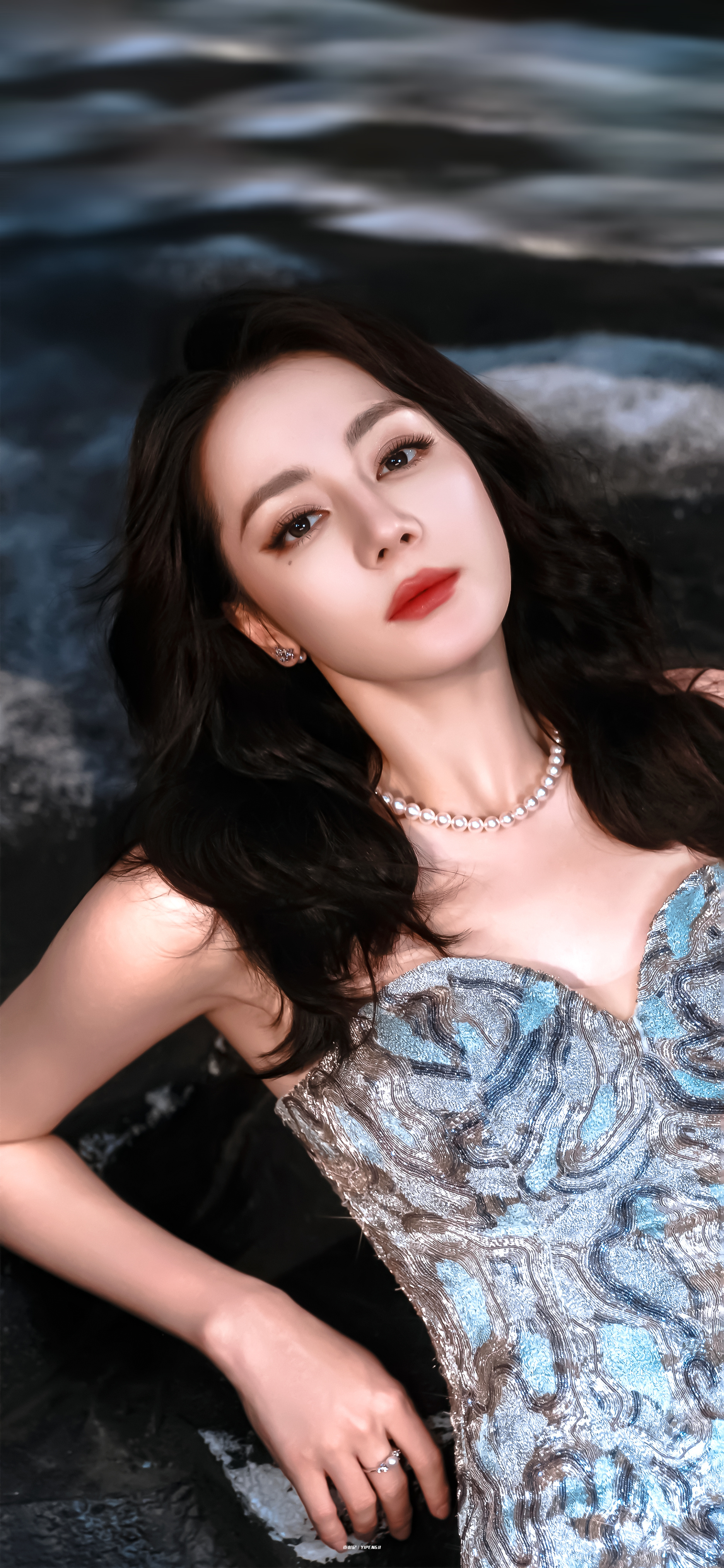 迪丽热巴 · 𝘿𝙞𝙡𝙧𝙖𝙗𝙖  