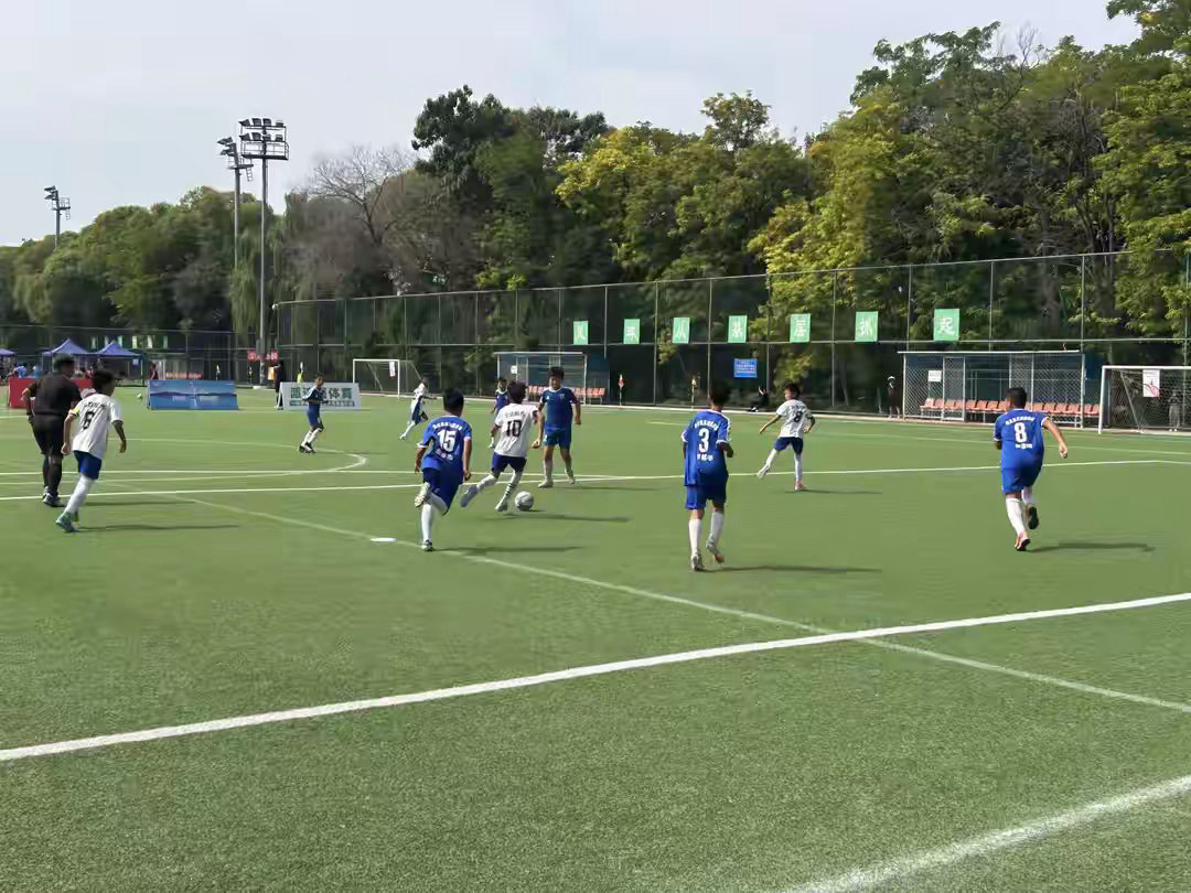 教练闫珂如谈百队杯输球 输掉百队杯淘汰赛，肖家园16队的小球员没能踢出真实水平。
