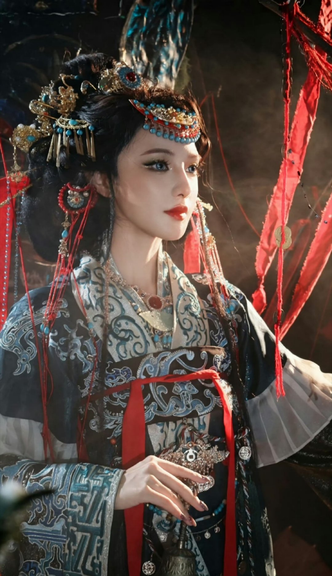 彭小苒=真人版奇迹暖暖！造型跨度大到离谱，每套都精致封神