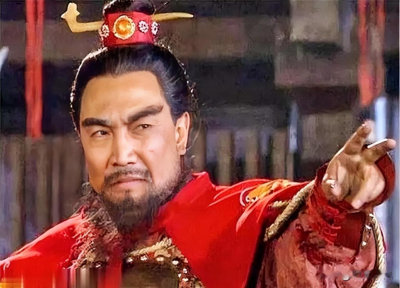 西晋短命根源。三国纷争落幕，隐忍半生的司马懿步步筹谋、逆势翻盘，司马家族历经三代