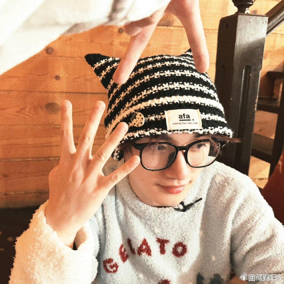 张真源祝丁程鑫本命年一切顺利， 时代少年团祝丁程鑫24岁生日快乐 时代少年团祝丁