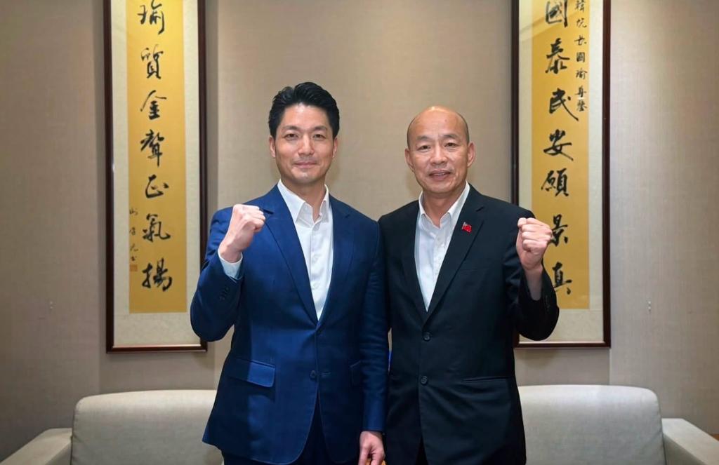 蒋万安请出韩国瑜，725会上凯道。
针对“中联毒油”事件，台北市长蒋万安号召民众