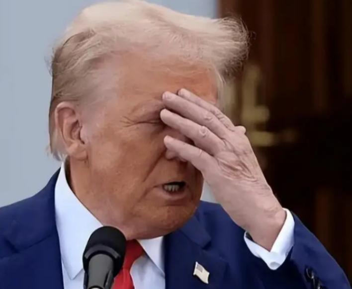 美国这次脸丢大了！！！美国想扣押委内瑞拉往中国运送原油的贝拉1号，结果追了几天愣