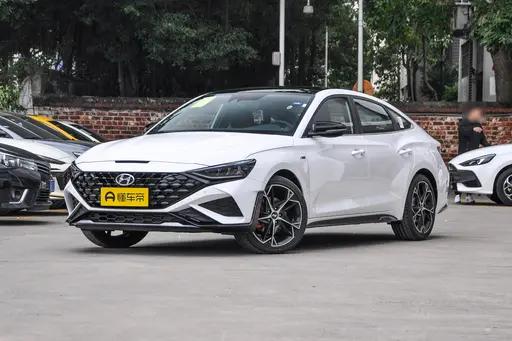 预算14万左右，买新菲斯塔中配，还是二手菲斯塔高配？
 
如果你最近正好在看菲斯