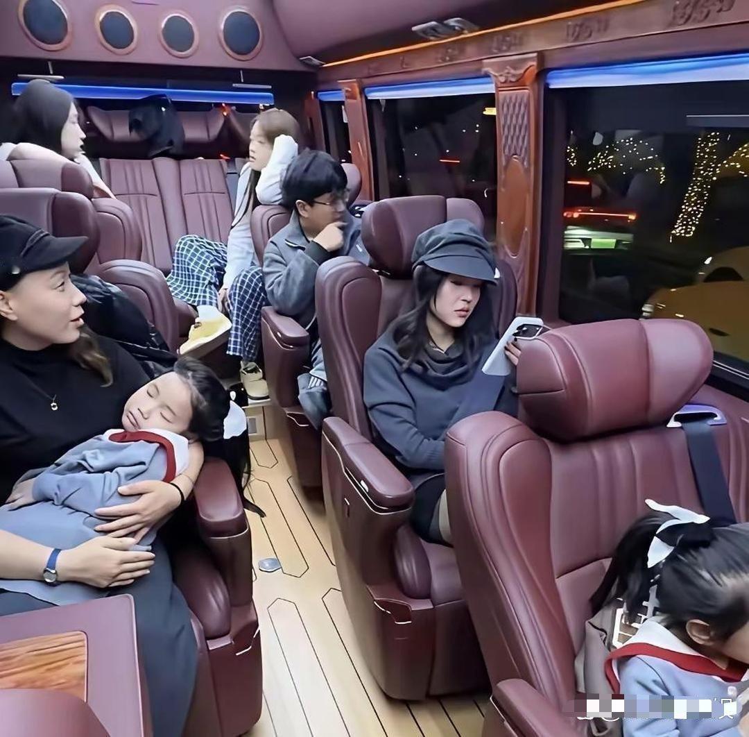 为啥要拼命挣钱，大家看看这图就明白了 