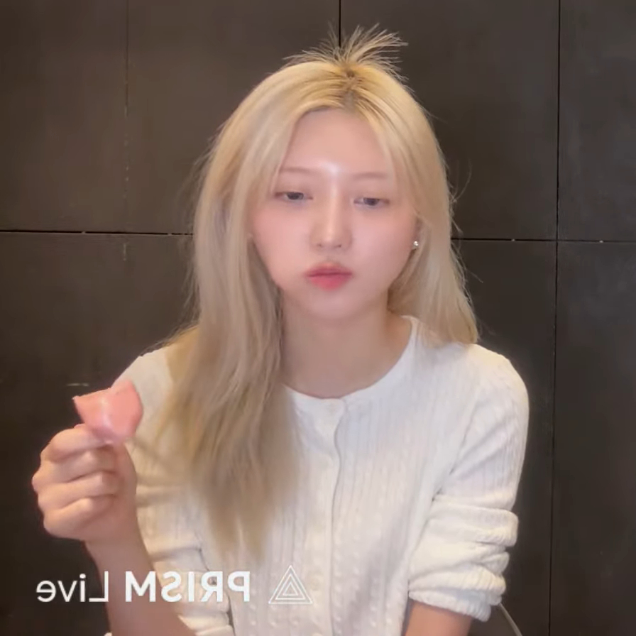炸毛小鼠秋秋🐹 ​​​