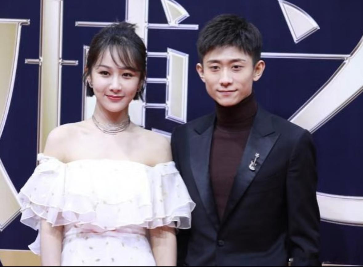 杨紫张一山友情杨紫和张一山就是现实版的眉嬛之交吧，一起长大，互相扶持，彼此牵挂，