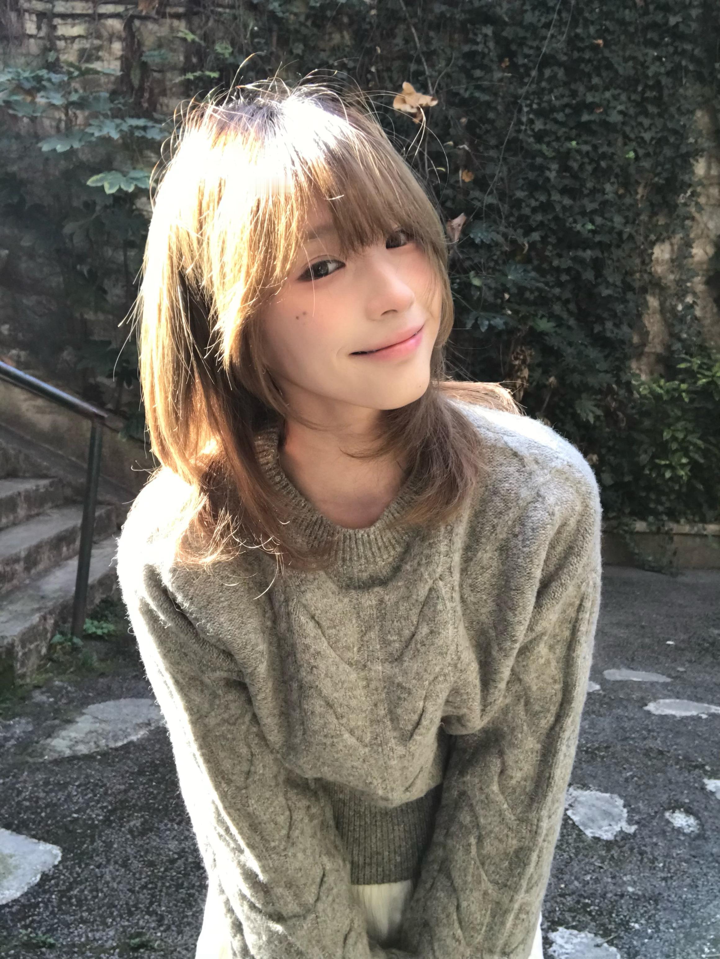 🍂上衣gowireless半裙 见前几篇文案拍摄 苹果7p 