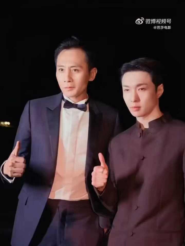 芭莎电影拍的刘烨 帅死我咯 