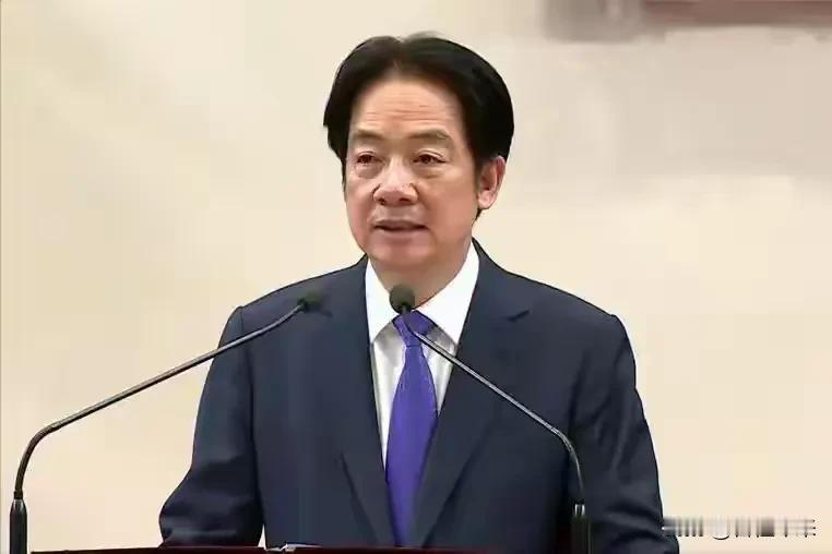 赖清德这下尴尬了，居然天真到以为，只要他卡着不签字，厦金大桥就别想通车！可9月2