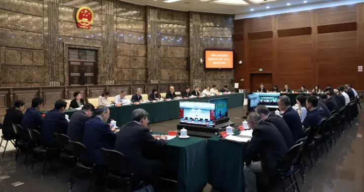 学查改：紧盯“见怪不怪”的老问题、新表现