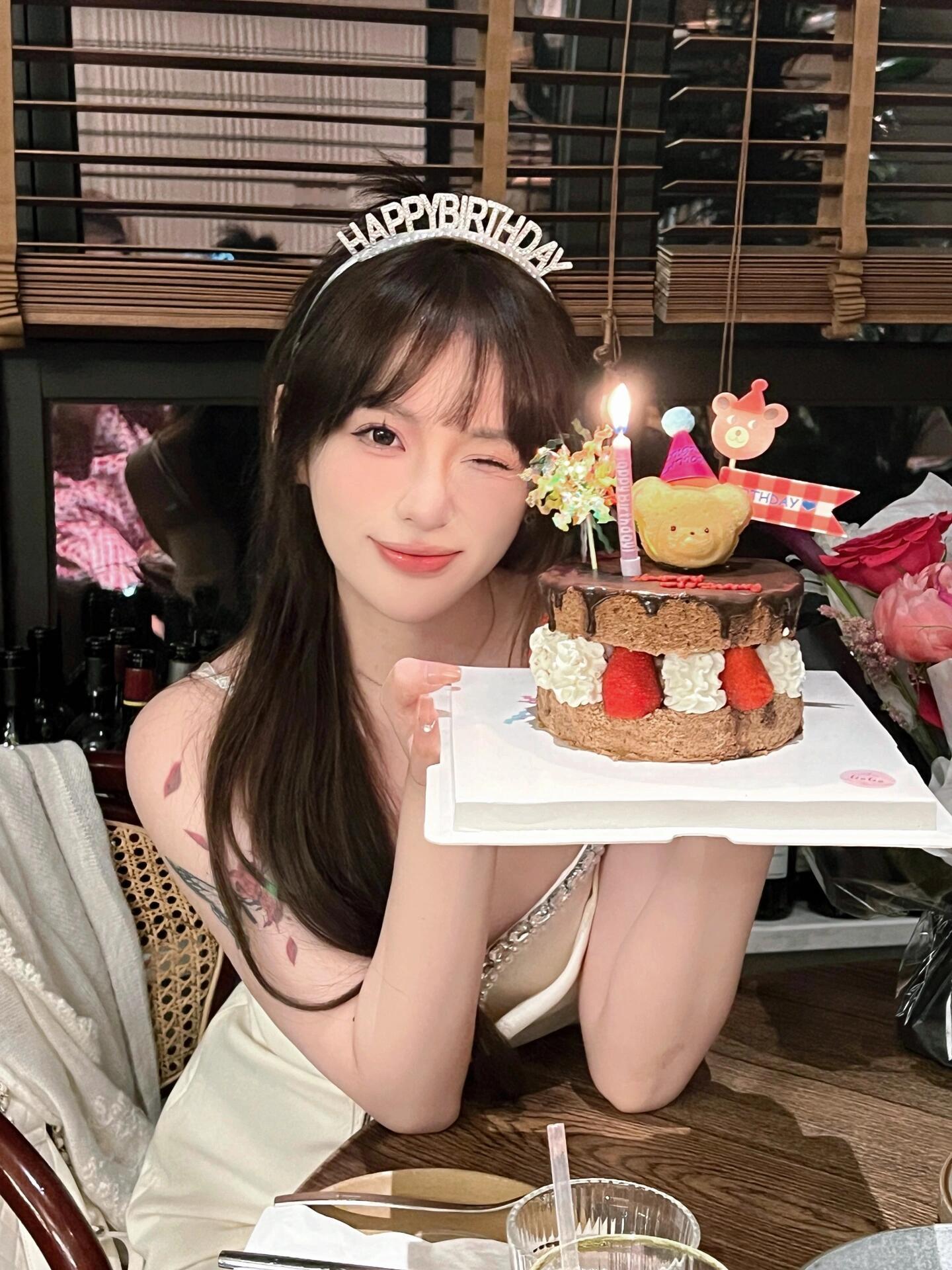 超爱的生日拍照姿势🎂 ​​​