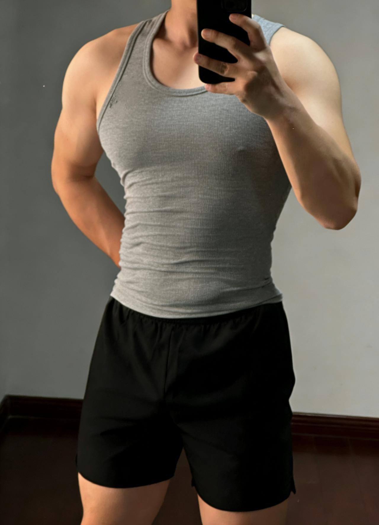 灰色很丑吗人夫感