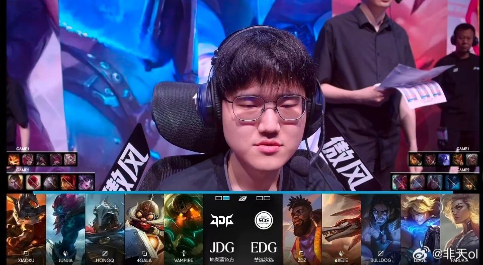 Jiejie对决JunjiaJiejie拒绝七连败目前JDG1:0领先EDG，第