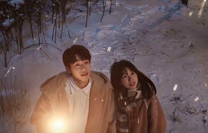 徐梦洁校园剧徐梦洁的少年感不是演出来的，而是从骨子里透出来的。她站在校园里，仿佛