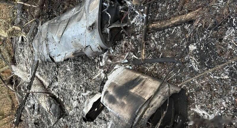 【画面曝光！乌克兰士兵肩射拦截俄“口径”巡航导弹】 据乌克兰军事媒体《Defen