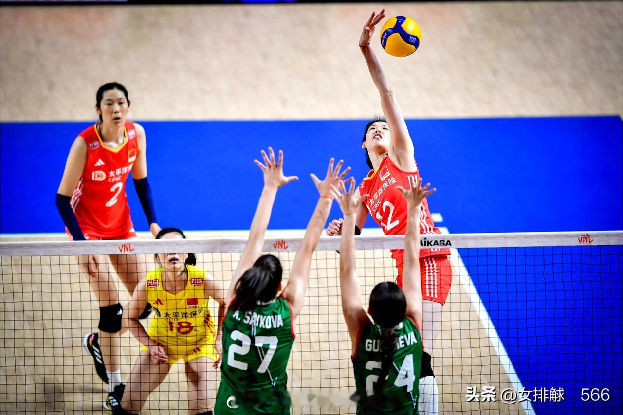 通过数据看中国女排球权的分配
       世联赛香港站中国女排首战对阵弱旅保加