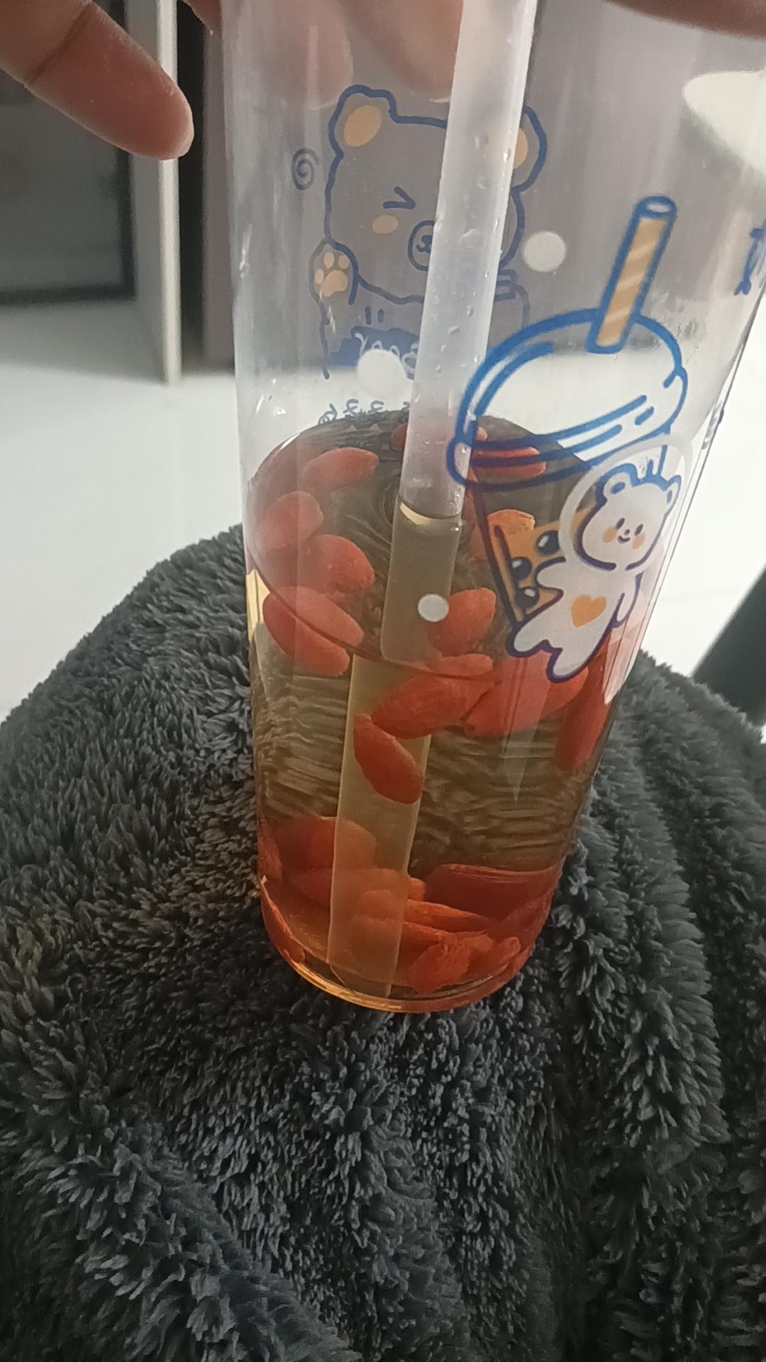 2026年，给自己定下了存款30万的目标！对于现阶段的我来说，这个要求或许很离谱