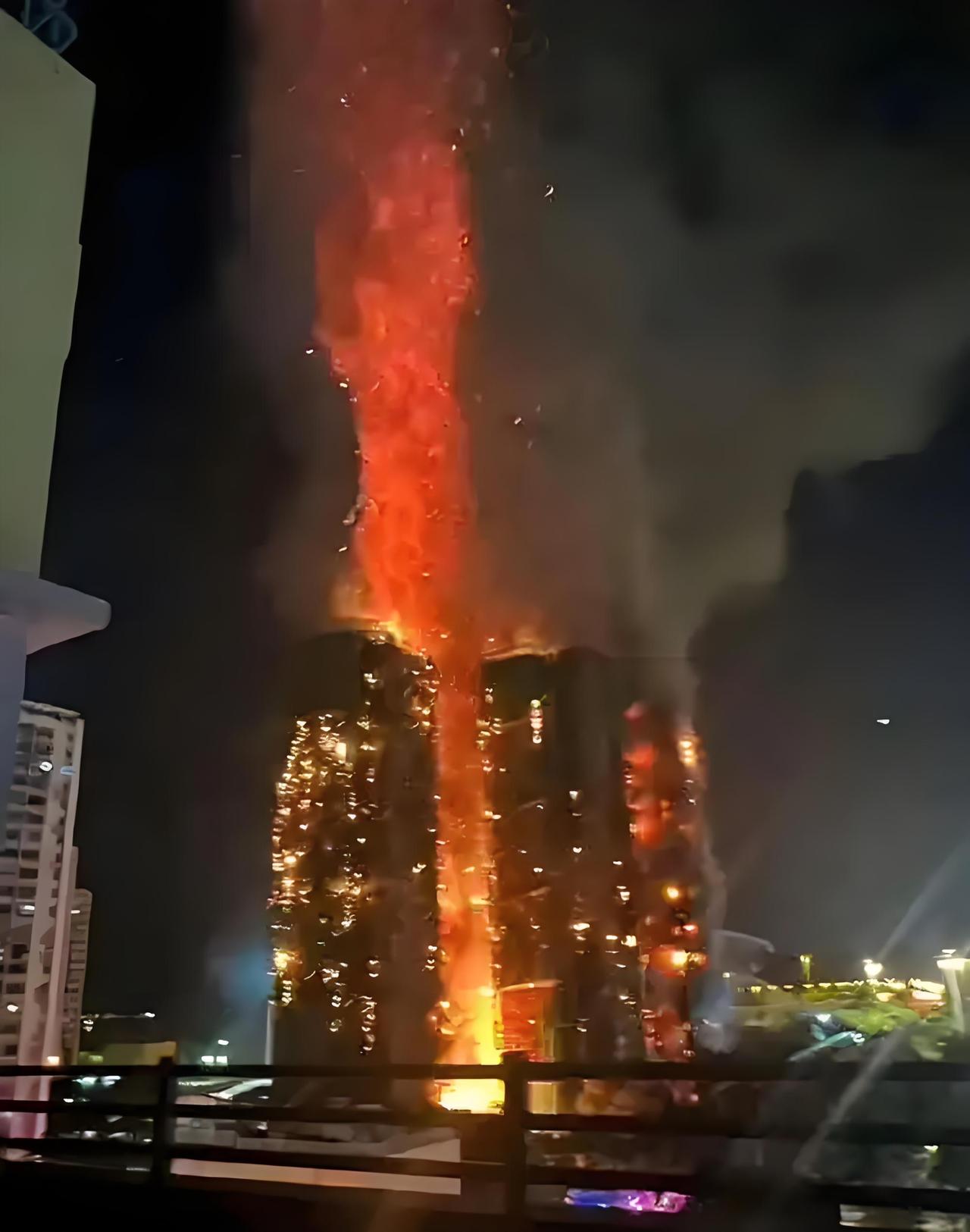 没有想到，香港科技非常发达，为何一直是采用竹子作为脚手架？

咱们内地早就不用竹