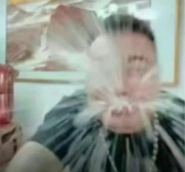 不懂就问怎么没人找tt要证据 一大段话一句能证明自己清白的地方都没有 