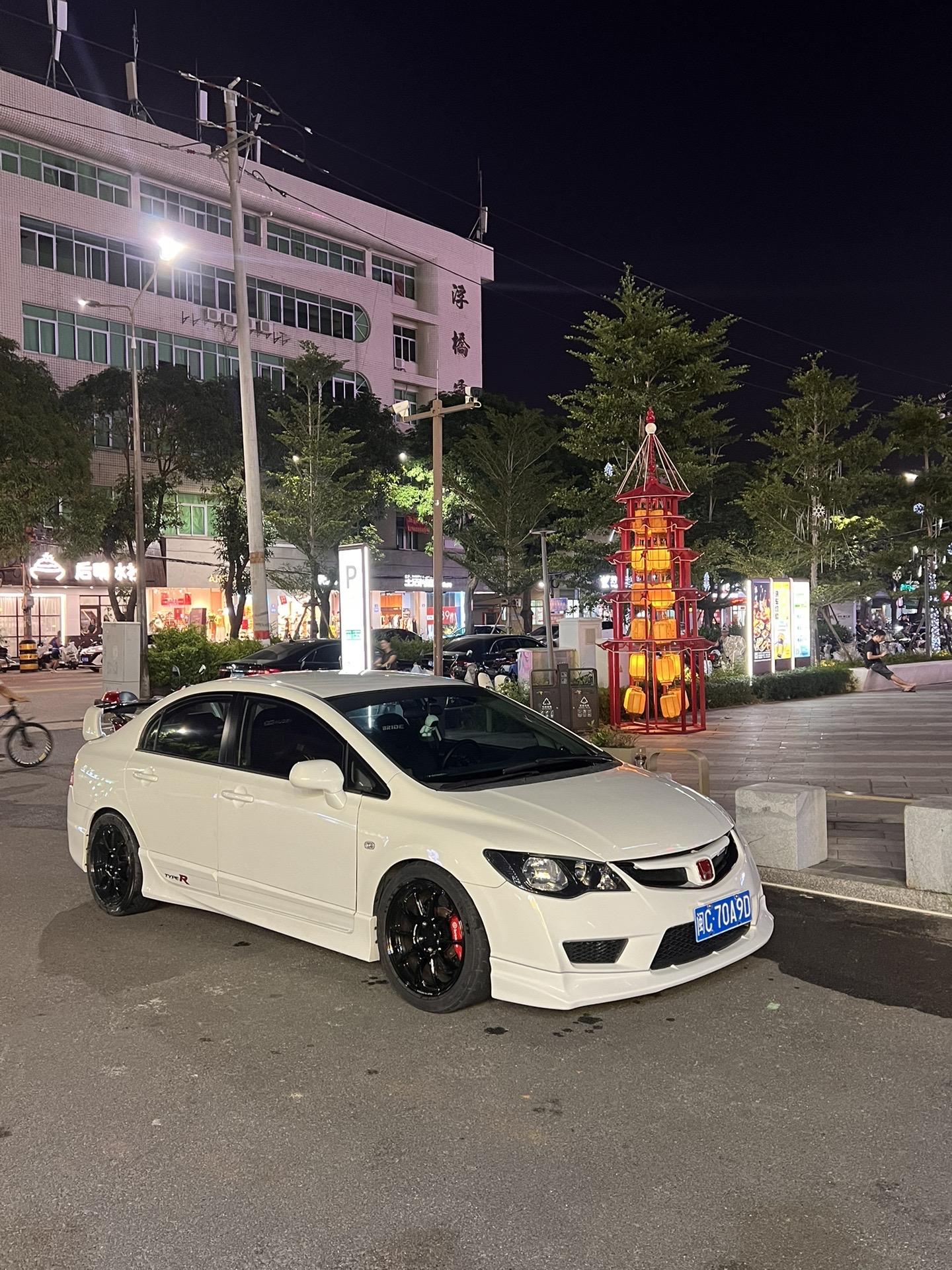 当初从别人手里6000 块买下这台车的时候 也没想过会变成现在这样