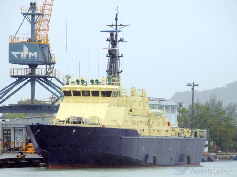 飞扬军事[超话] 台匪海巡除役的500噸級巡邏艦「連江號」(CG-125)，已經