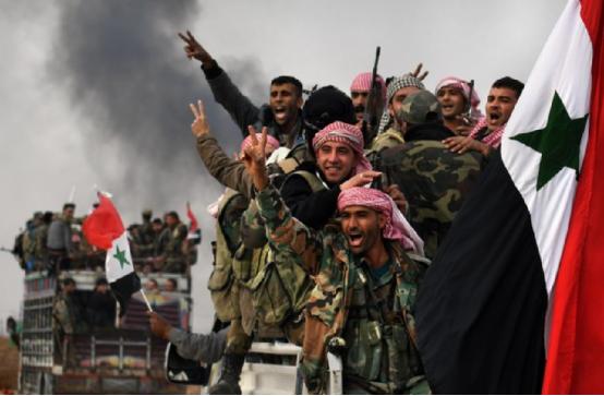 海湾国家最近可愁坏了，一边是美国的施压，一边是内部的分歧，两头跑都跑不掉，活脱脱