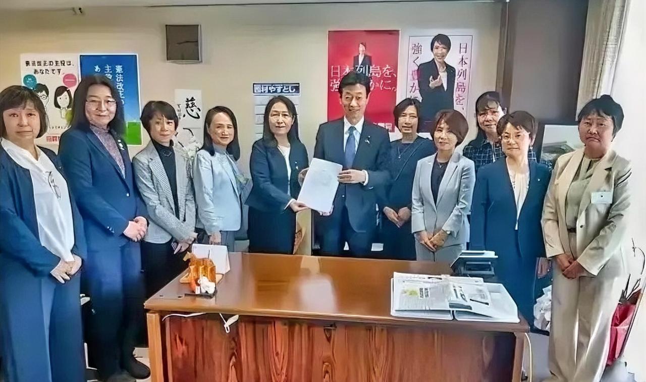 不搭理，日本来中国了
没任何官方通报的情况下，日本竟然派出了高市早苗政府掌握实权