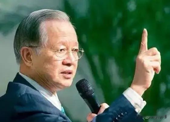 大家发现没有，有些事情自己必须硬起来，你不硬别人就不把你当回事，经常这样别人还会