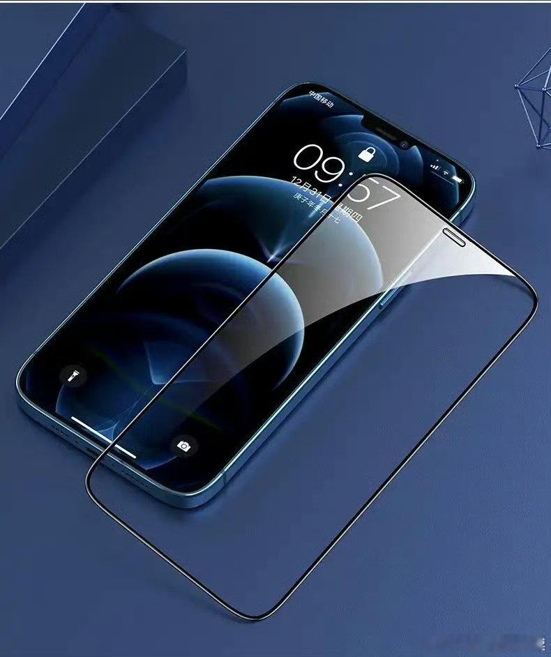 刚才粉丝说了一个故障，iPhone15 Pro屏幕触摸反应非常迟钝，升级系统不管