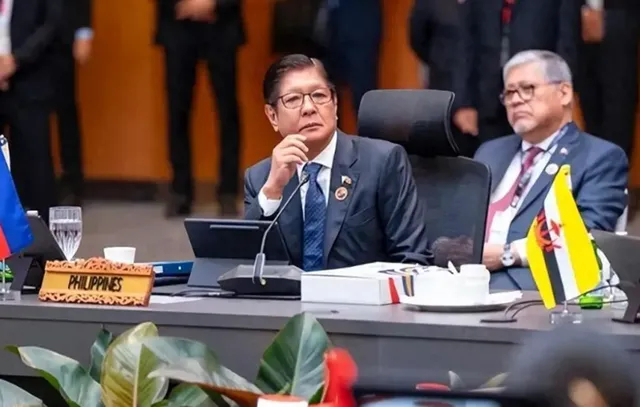 【接任东盟主席国第一天，马科斯180度转弯，要重新定义对华关系】东盟峰会最后一天