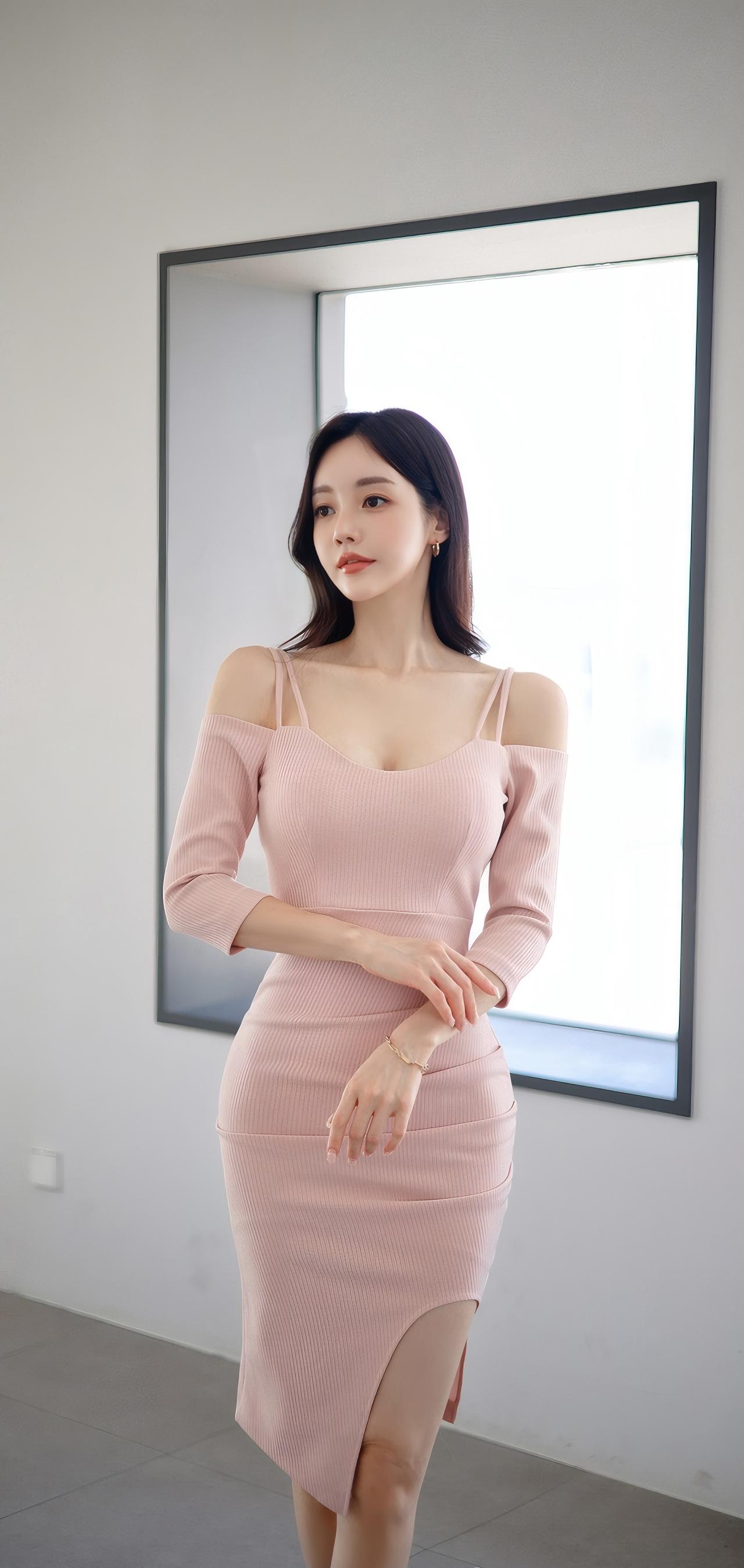 优雅粉裙，甜美迷人，尽显女性魅力！🌸💗