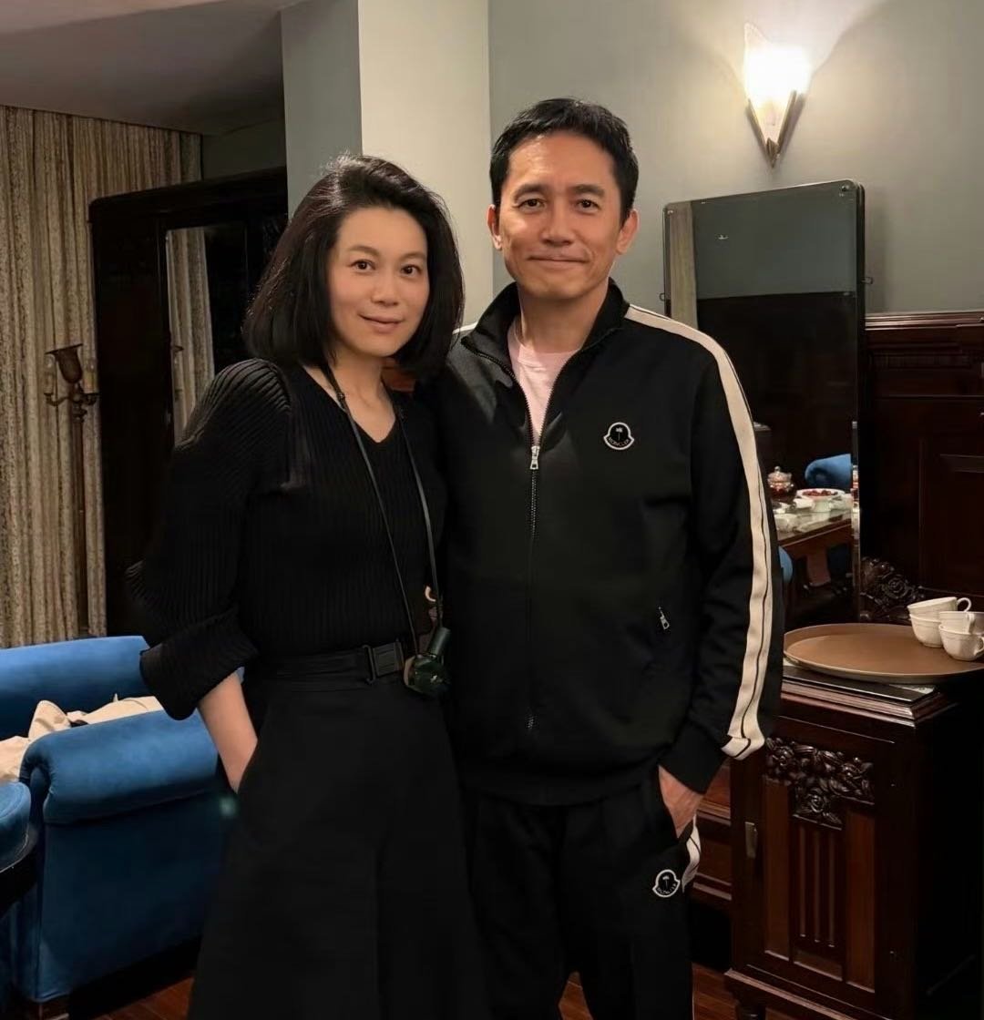 刘嘉玲自曝是E人刘嘉玲梁朝伟一个E人一个I人 刘嘉玲说自己喜欢在车上跟朋友追剧唱