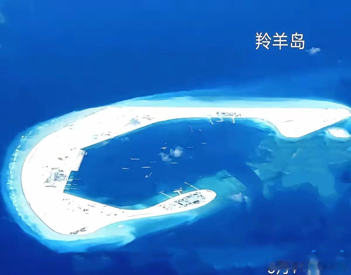 前阵子还有人嘀咕羚羊岛是不是在“画大饼”，结果今天往现场一站，机场和港口的钢筋骨