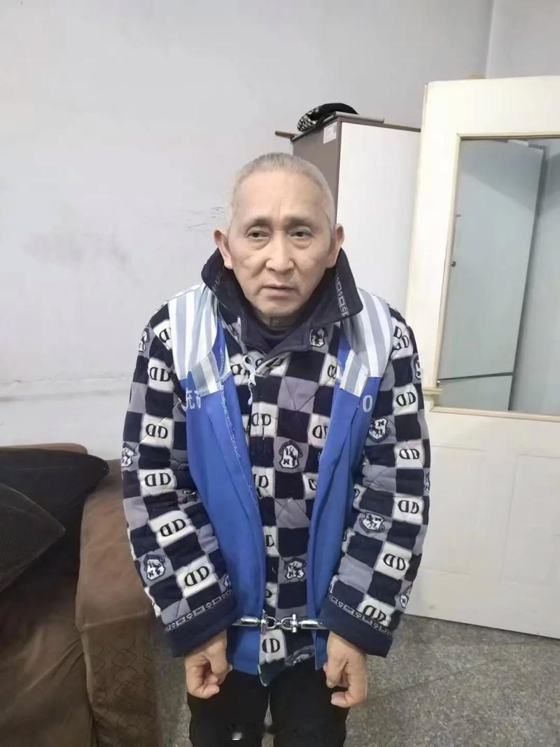 人贩子被判3年后又卖了十余个孩子 王浩文初次被抓只判了3年，真的是没有什么威慑力