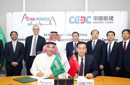 一个敢想，一个敢干！沙特再求中国，签上万亿大单！

谁都知道沙特以前靠石油躺着赚