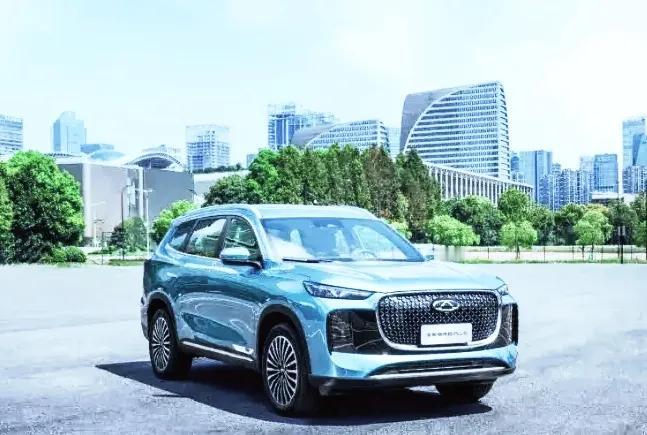 2024年买车：
20％买纯电车，
30％的人买纯油车，
50％的人买油混车，