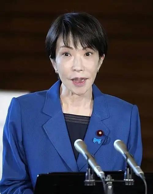 1月18日，日本外交部发布消息称，在东海日本—中国中间线中国一侧发现中国新建一座