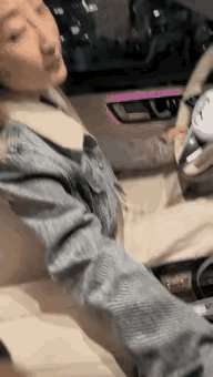 老娘摸一下怎么啦你全身上下哪样不是我买的不行我就换一个 