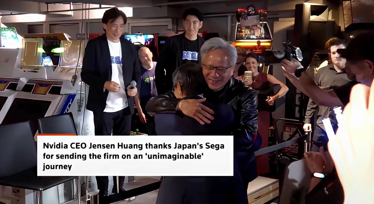 黄仁勋在东京会见了自己的大恩人，前世嘉首席执行官入间二郎和游戏设计师铃木裕，感谢